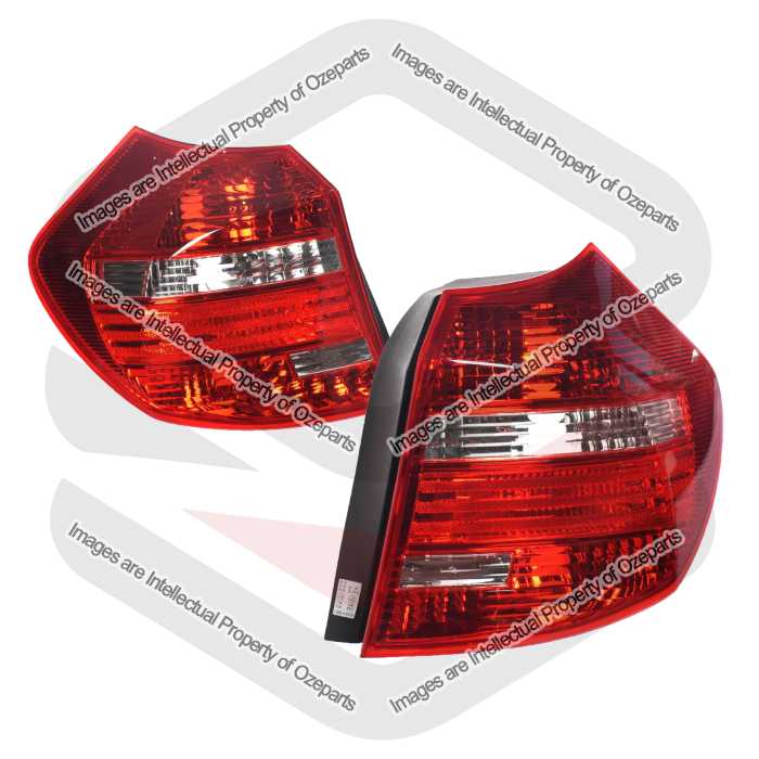 Tail Light AM (No LED, CLEAR RED Lens) (SET LH+RH)