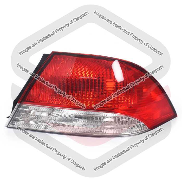 Tail Light AM (3 Globes)