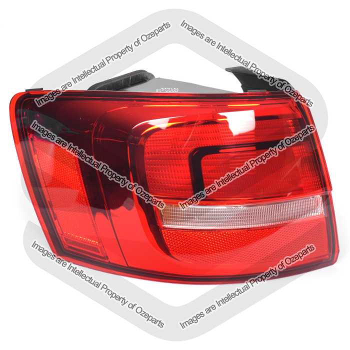 Tail Light AM (No LED) (Clear Red)