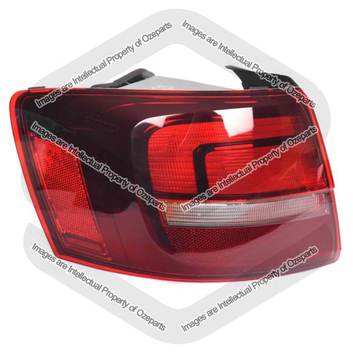 Tail Light AM (No LED) (Tinted Red)