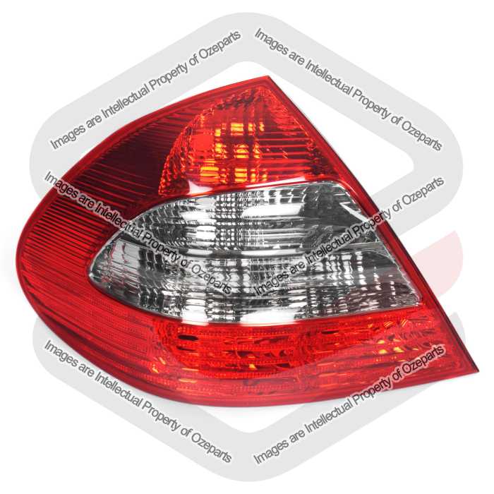 Tail Light AM Sedan (Non LED) Classic / Elegance