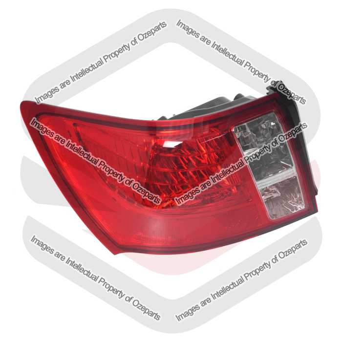 Tail Light AM (Sedan)