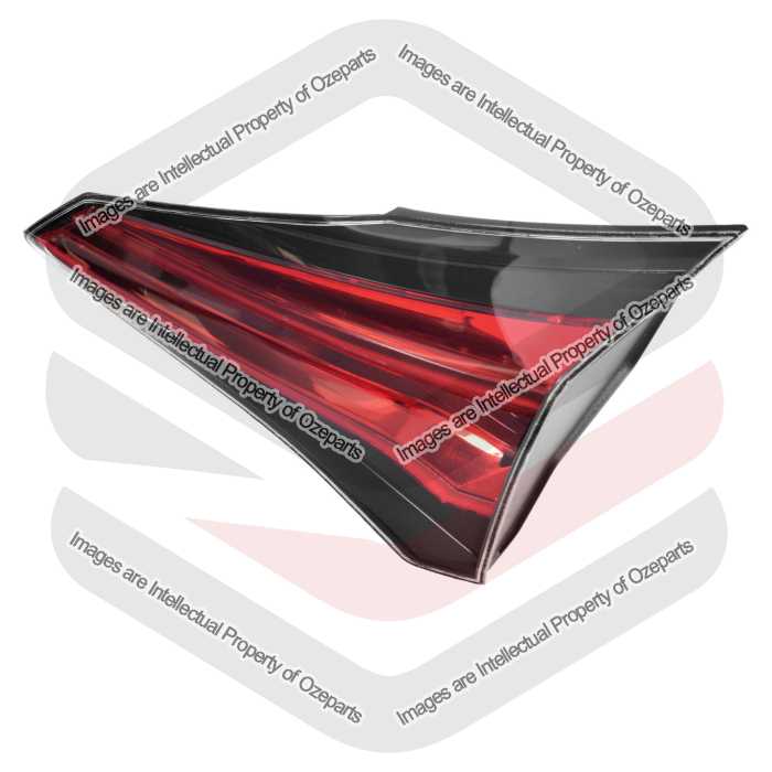 RH Right Tailgate Lamp Inner Rear Tail Light For Toyota RAV4 ASA40 2015~2018