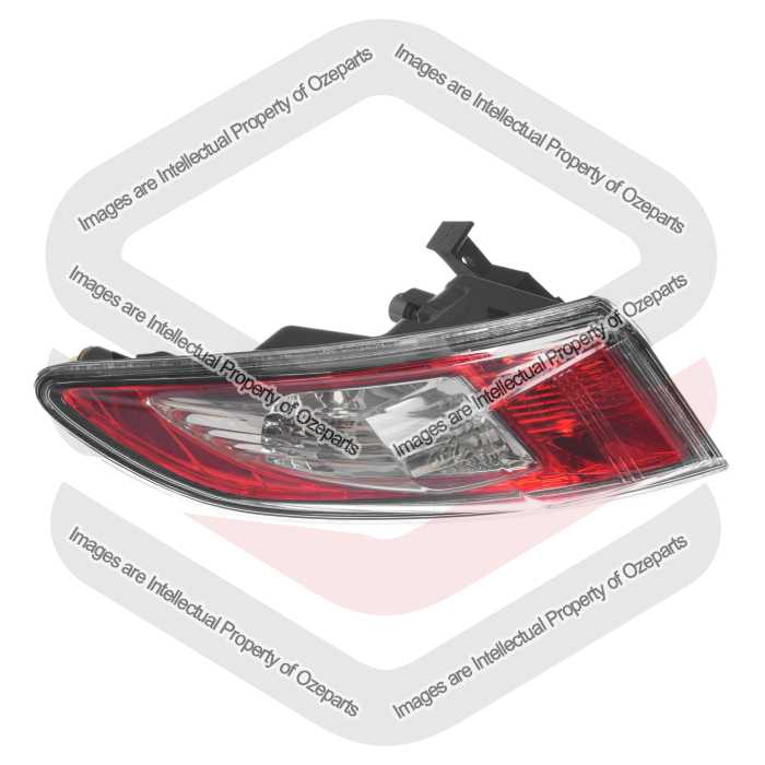 Tail Light Outer AM (3 & 5 Door Hatch)