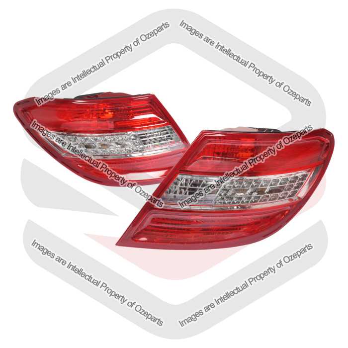 Tail Light AM Sedan (With LED, Clear Reverse Lens) (SET LH+RH)