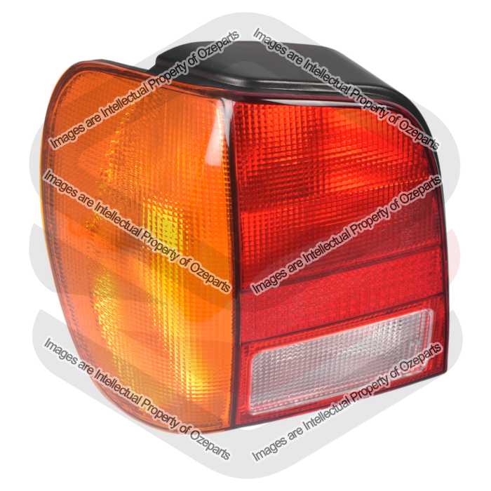 Tail Light  AM (With  Clear Reverse Light)