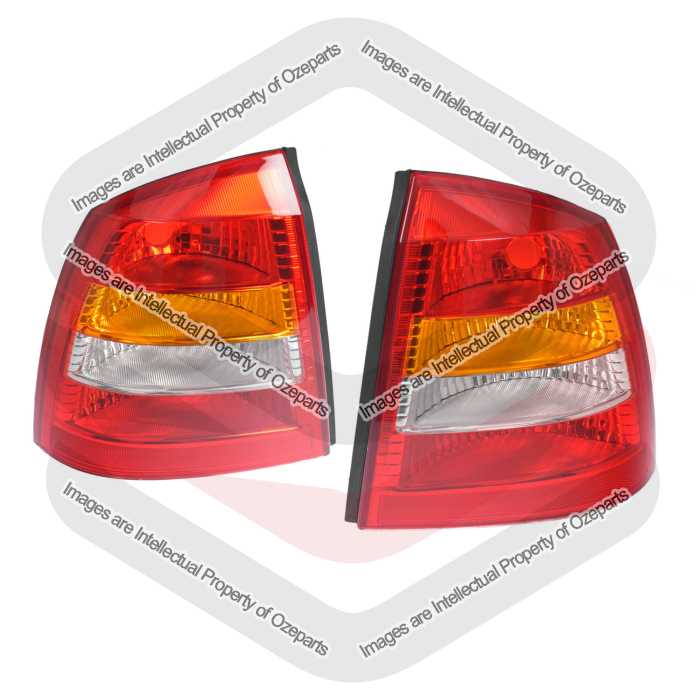 Tail Light AM (Non Tinted) - Sedan & Convertible (SET LH+RH)