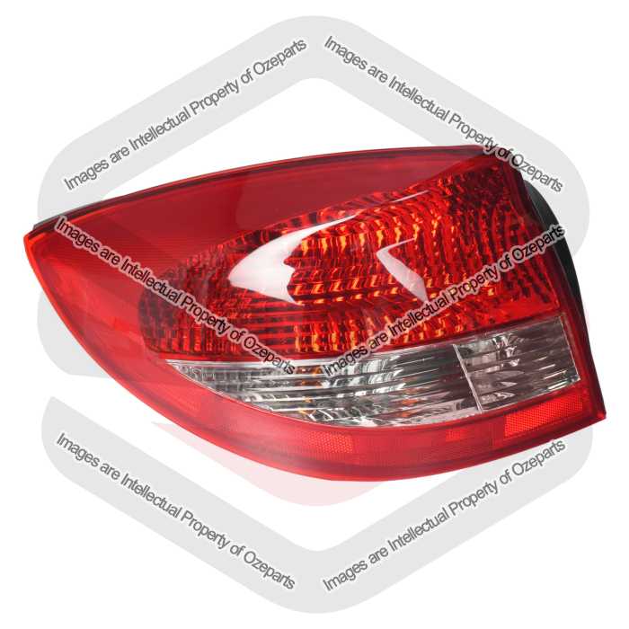 Tail Light AM (Sedan)