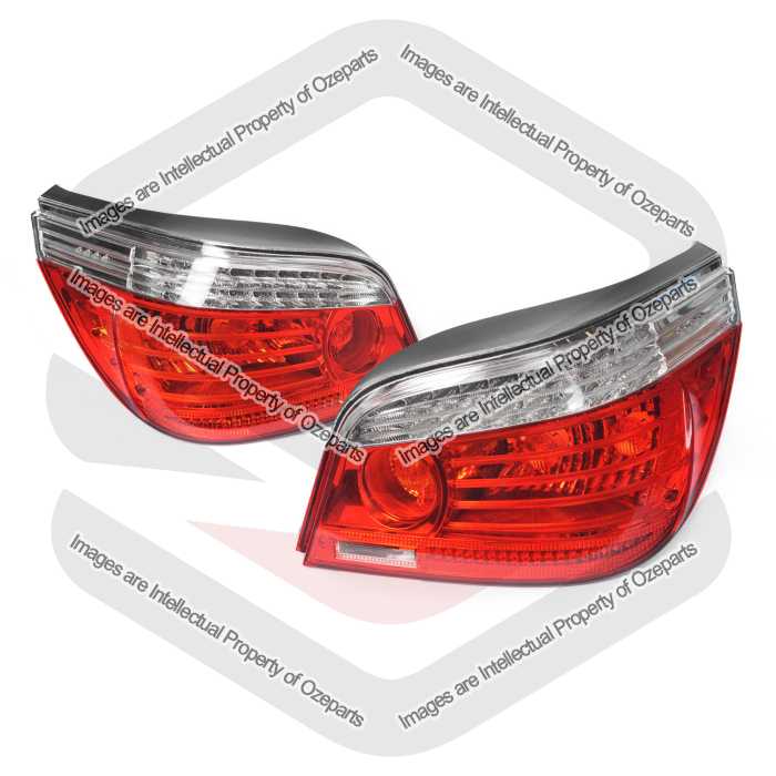 Tail Light AM (LED Type 03/2007~04/2010) (SET LH+RH)