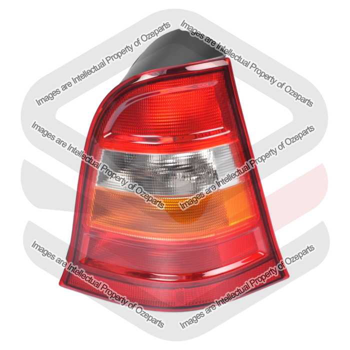 Tail Light AM (-06/01) (Clear Reverse Lens)