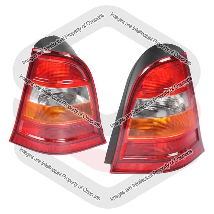 Tail Light AM (-06/01) (Clear Reverse Lens) (SET LH+RH)