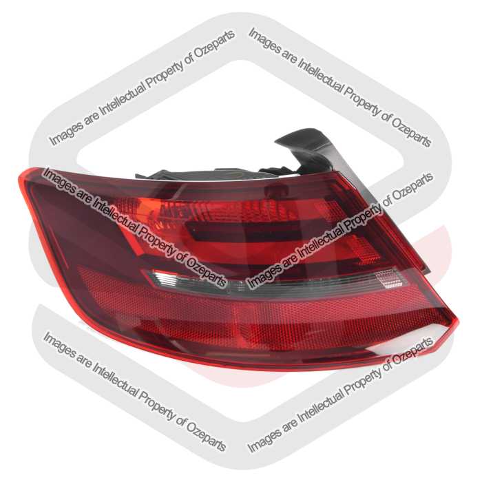 Tail Light AM (No LED) - Hatch Only