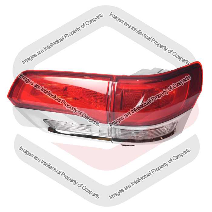 Tail Light + Rear Garnish AM (Chrome Trim) (SET 2)