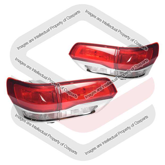 Tail Light + Rear Garnish AM (Chrome Trim) (SET LH+RH)