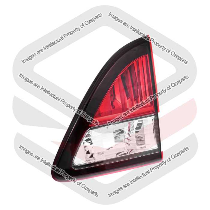 Rear Garnish AM  (Tinted Edge) *AU SPEC