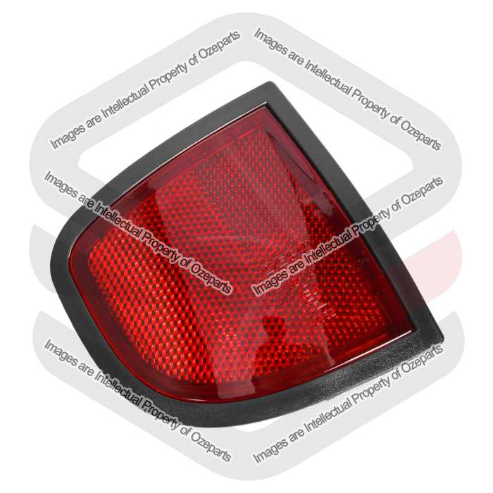 Tail Light Ute  Rear Reflector (Under Tail Light) - Emark