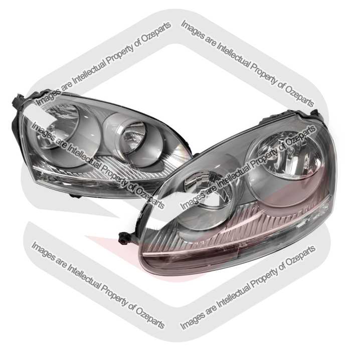 Head Light AM Halogen (Dark Grey) (Set LH+RH)