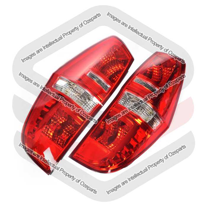 Tail Light AM (Tail Gate Type) - Emark (Set LH+RH)