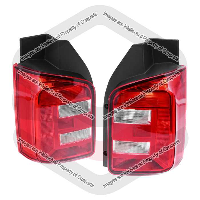 Tail Light AM (Barn Door Type) - Ozeparts (SET LH+RH)