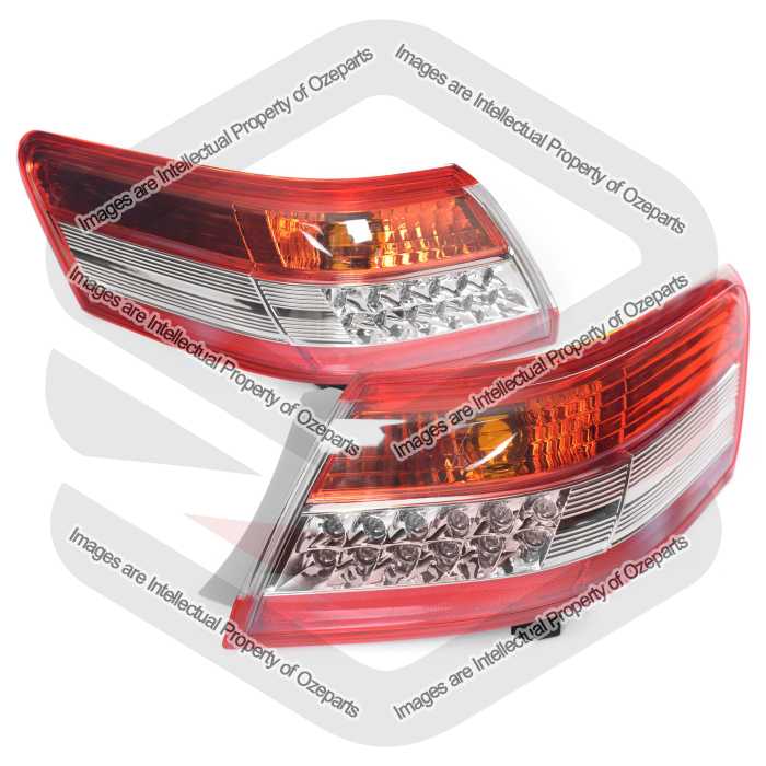 Tail Light AM (Sedan) - TYC (SET LH+RH)