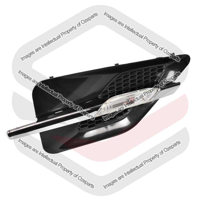 RH Right Guard Flasher Turn Indicator Vent For Holden Commodore VZ SS SSZ 04~07