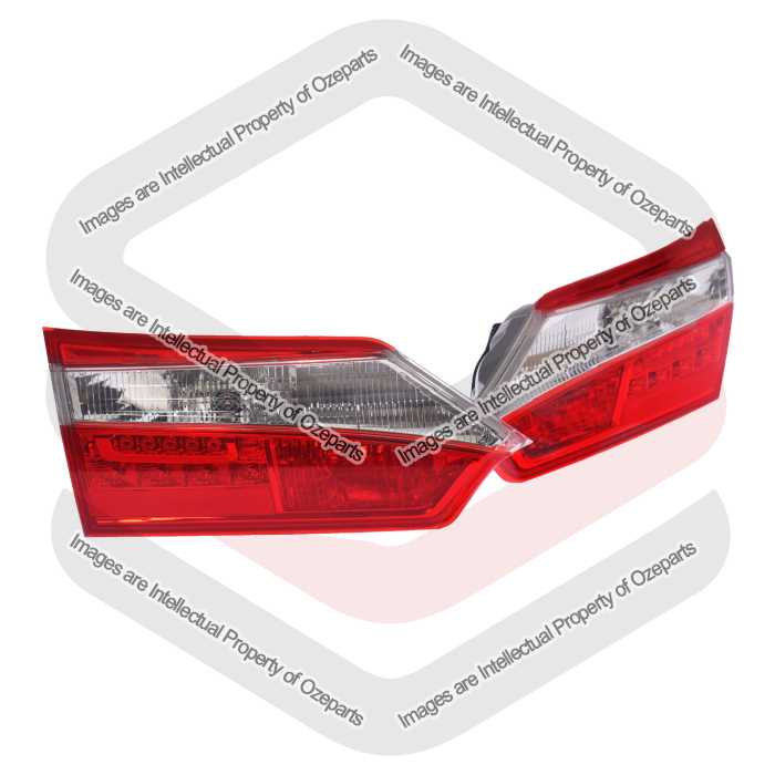 Rear Garnish AM (Set LH+RH)