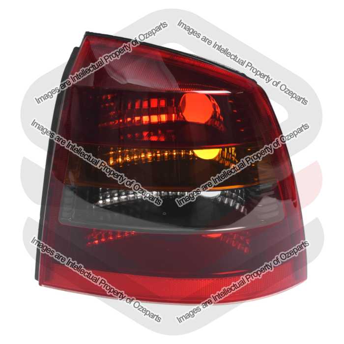 Tail Light AM (Smokey Tinted) - 3 & 5 Door Hatch