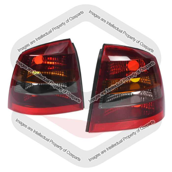 Tail Light AM (Smokey Tinted) - 3 & 5 Door Hatch (SET LH+RH)