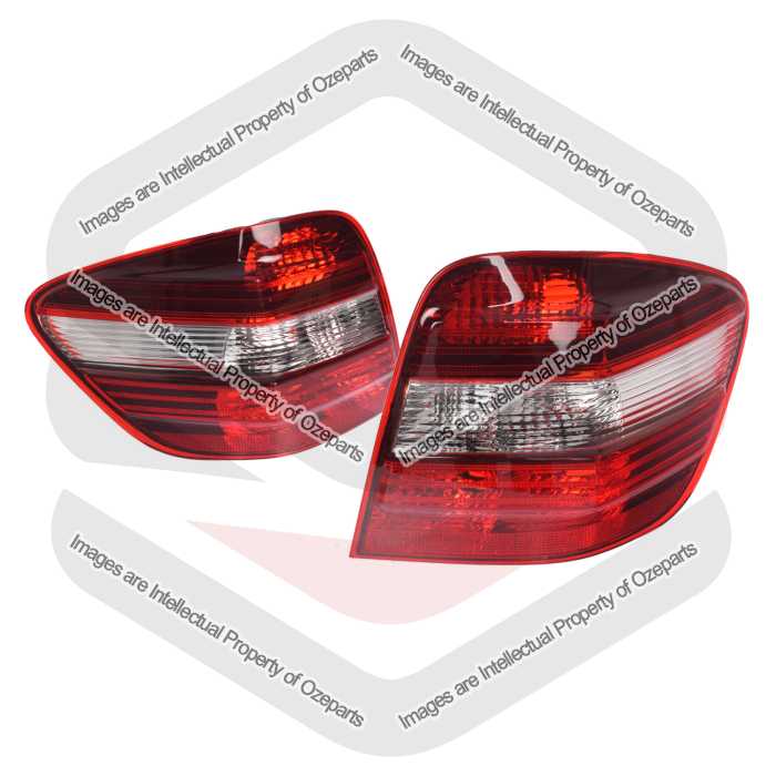 Tail Light AM (Non LED) (SET LH+RH)