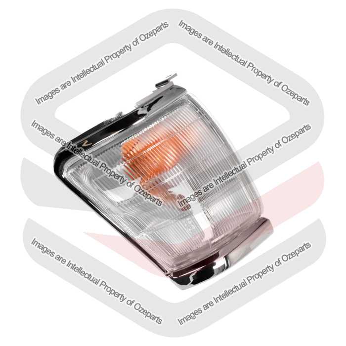 Corner Light AM - 2 Socket Type (Top & Bottom Mould Chrome)