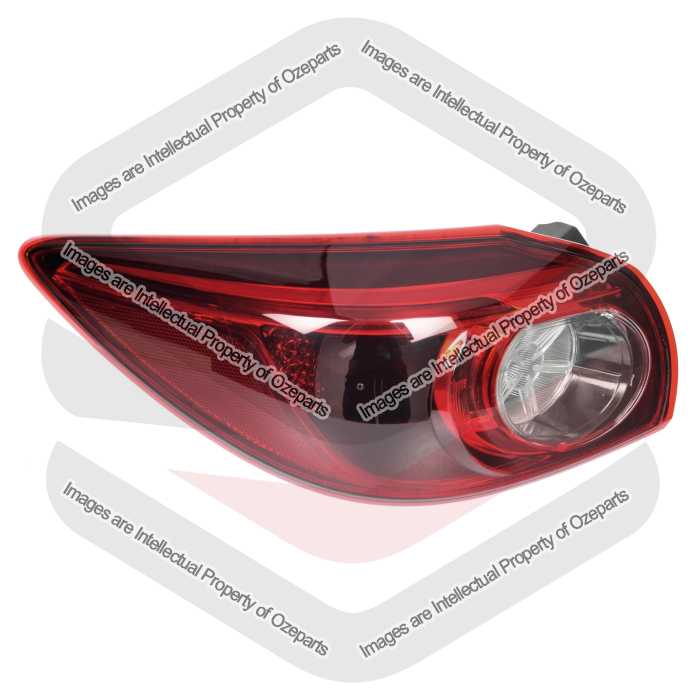 Tail Light Hatch AM (With LED TYPE)