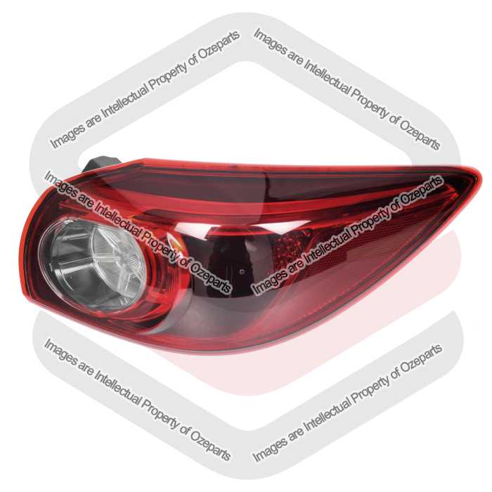 Tail Light Hatch AM (With LED TYPE)